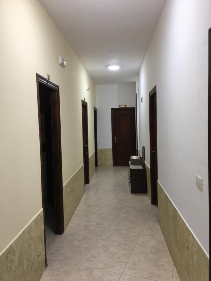 Hostal O Labrador Hotel O Hospital Bagian luar foto