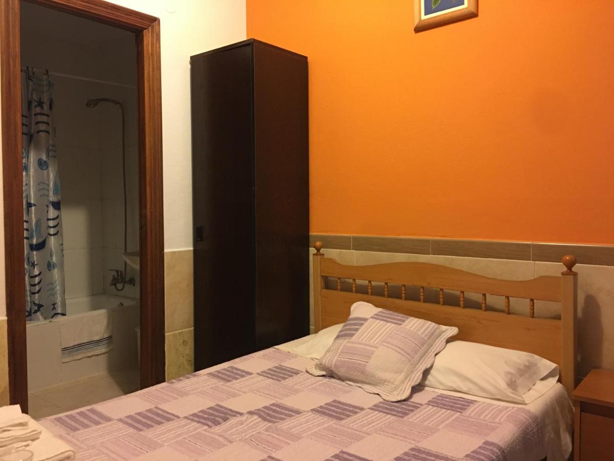 Hostal O Labrador Hotel O Hospital Bagian luar foto