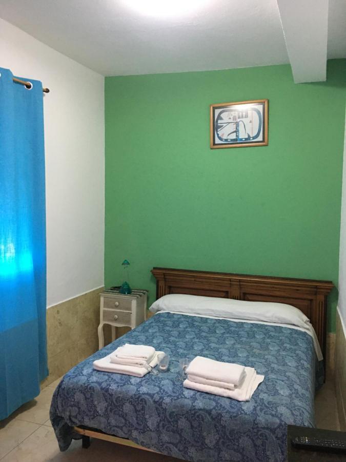Hostal O Labrador Hotel O Hospital Bagian luar foto