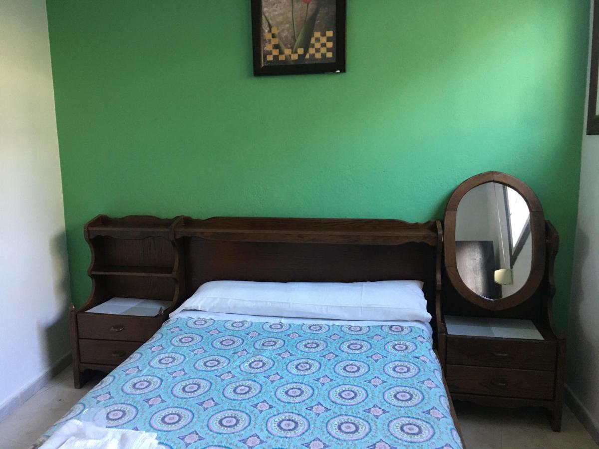 Hostal O Labrador Hotel O Hospital Bagian luar foto